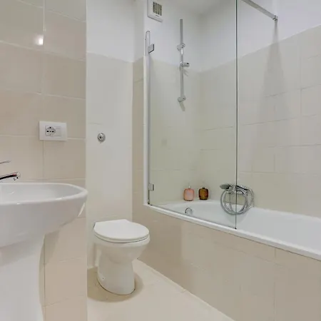 Sunny بيت ضيافة روما